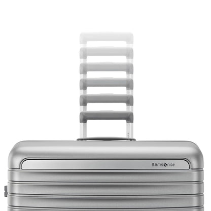 Framelock Max Carry-On Spinner