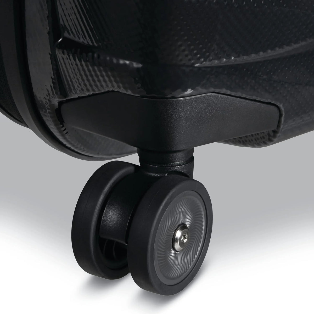 Proxis Global Carry-On Spinner