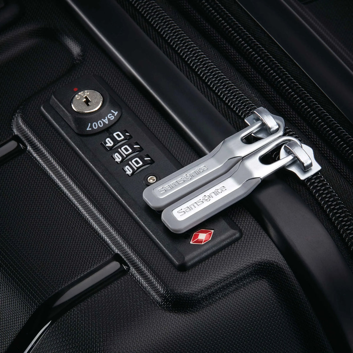 Freeform Carry-On Spinner