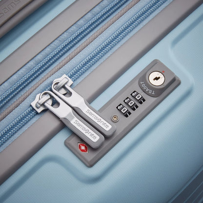 Freeform Carry-On Spinner