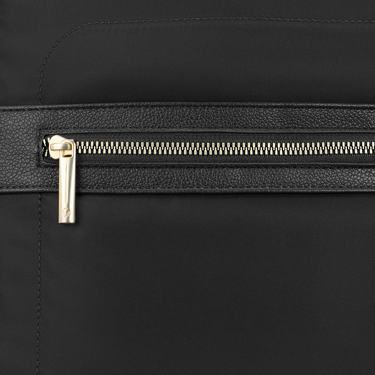 Mobile Solution 2 RFID Crossbody